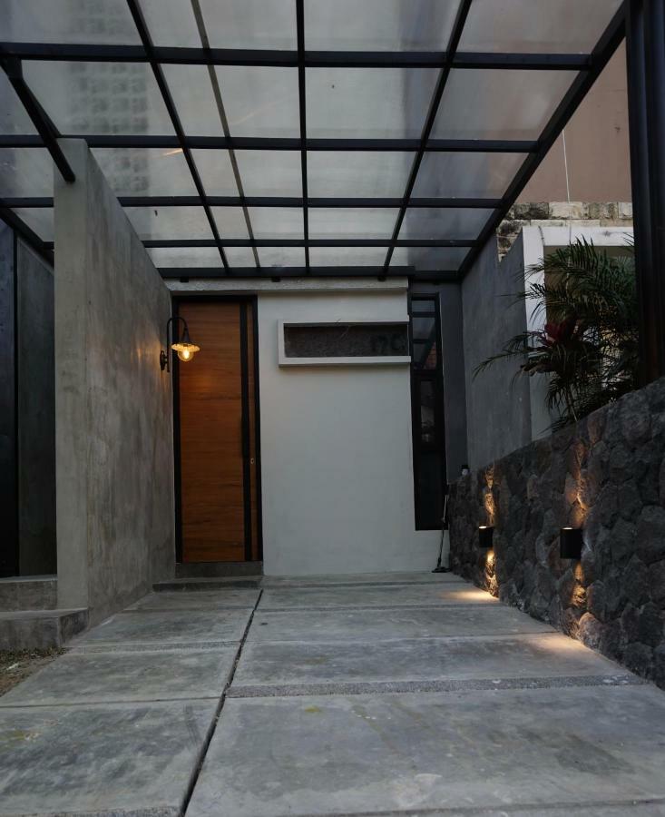 باتو The Cendana Villa'S المظهر الخارجي الصورة